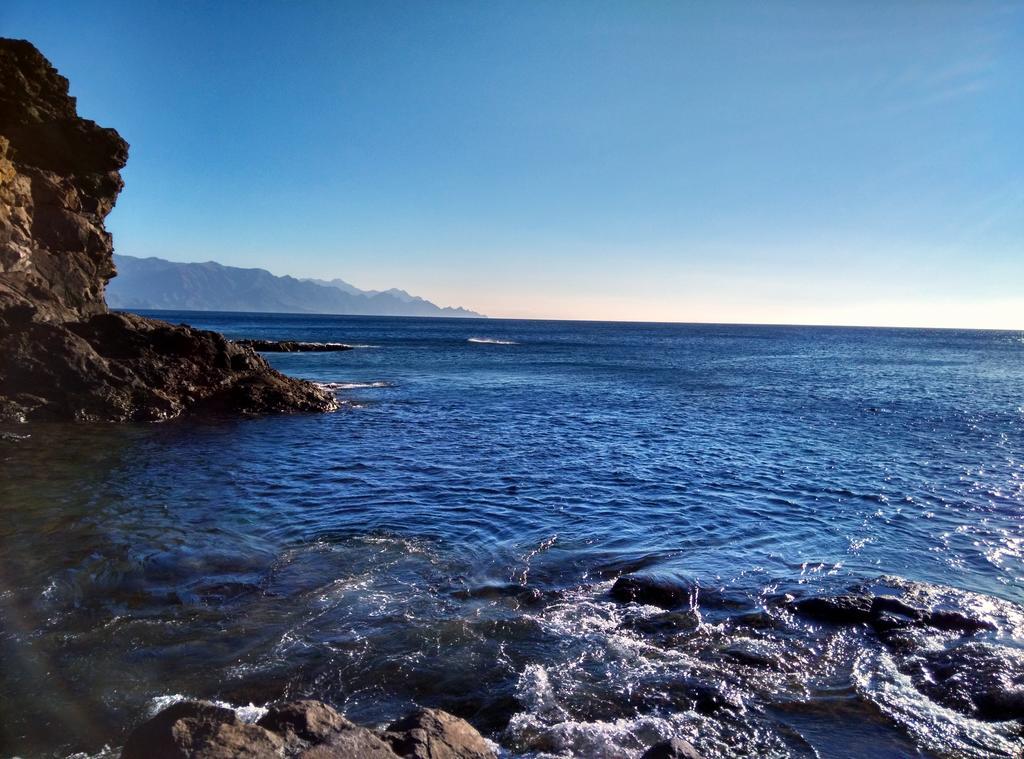 Ocean Breeze Faro Sardina Apartment Екстериор снимка